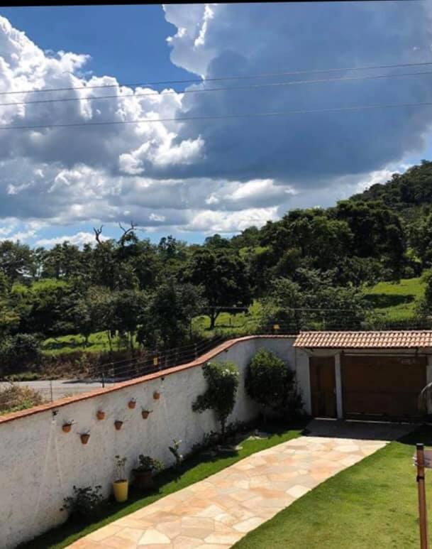 Casa Esmeralda Para Descanso Пиренополис Экстерьер фото